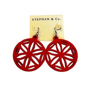 Stephan and Co. Red Resin Geometric Flower Starfish Design pierced Earrings